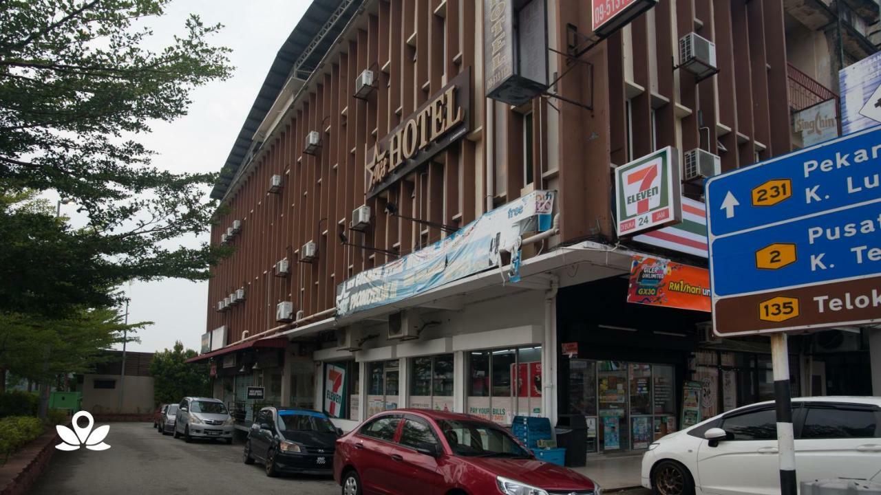 Zen Rooms Golden Star Kuantan Eksteriør bilde